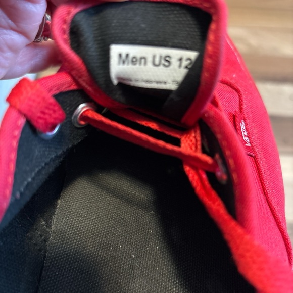 Vans Authentic Red Canvas Skate Shoes Men 12 US - Picture 6 of 7